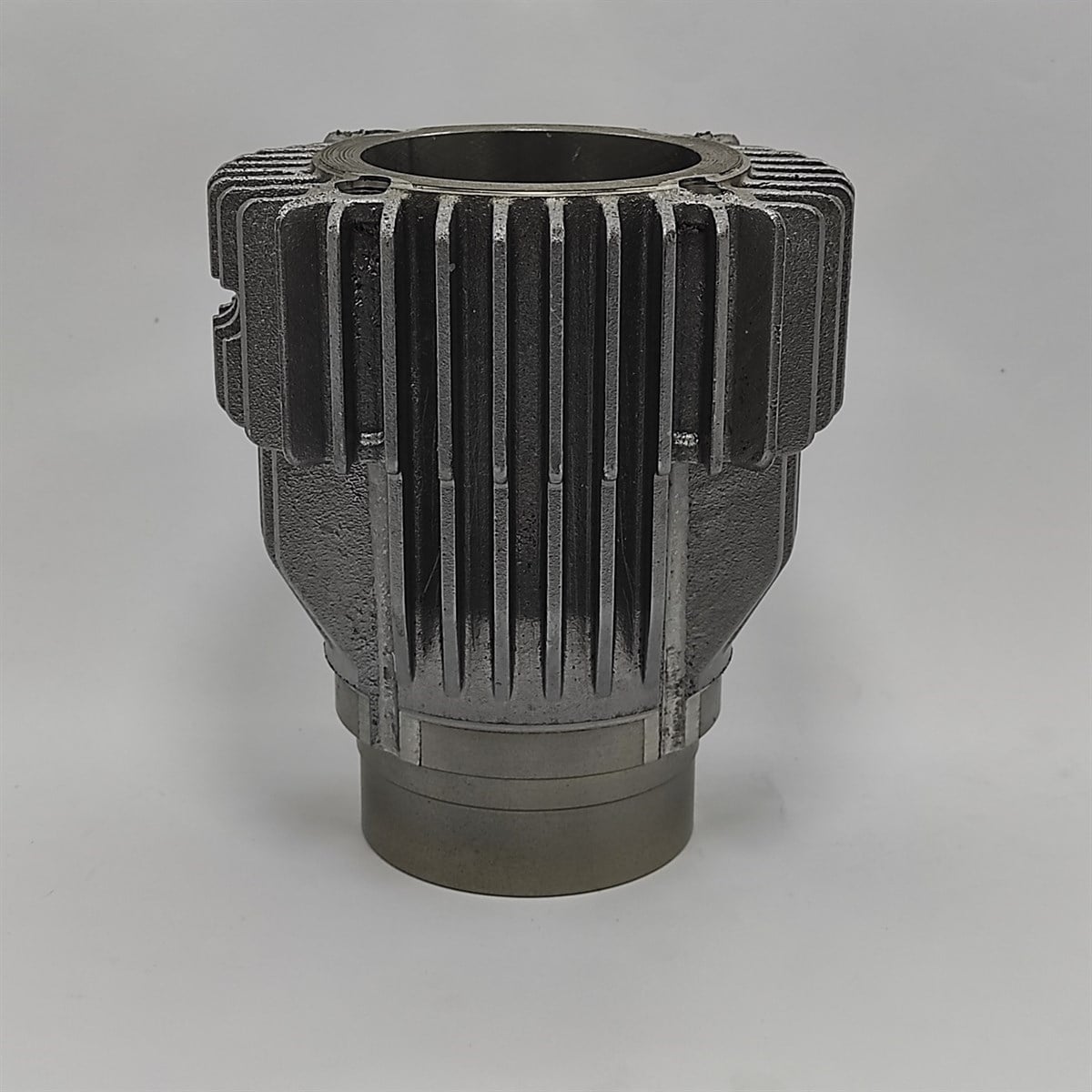 MOTOR GÖMLEĞİ: HATZ / E780