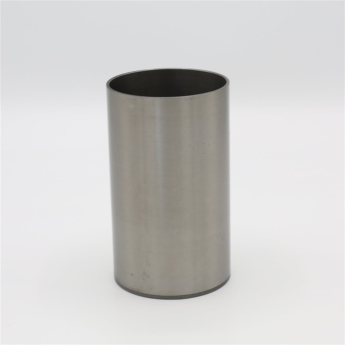 CYLINDER LINER (SEMI FINISHED - DIAMETER: 68.00 mm) : KUBOTA / Z500 / D750 / REFERENCE NUMBER: 15261-02310
