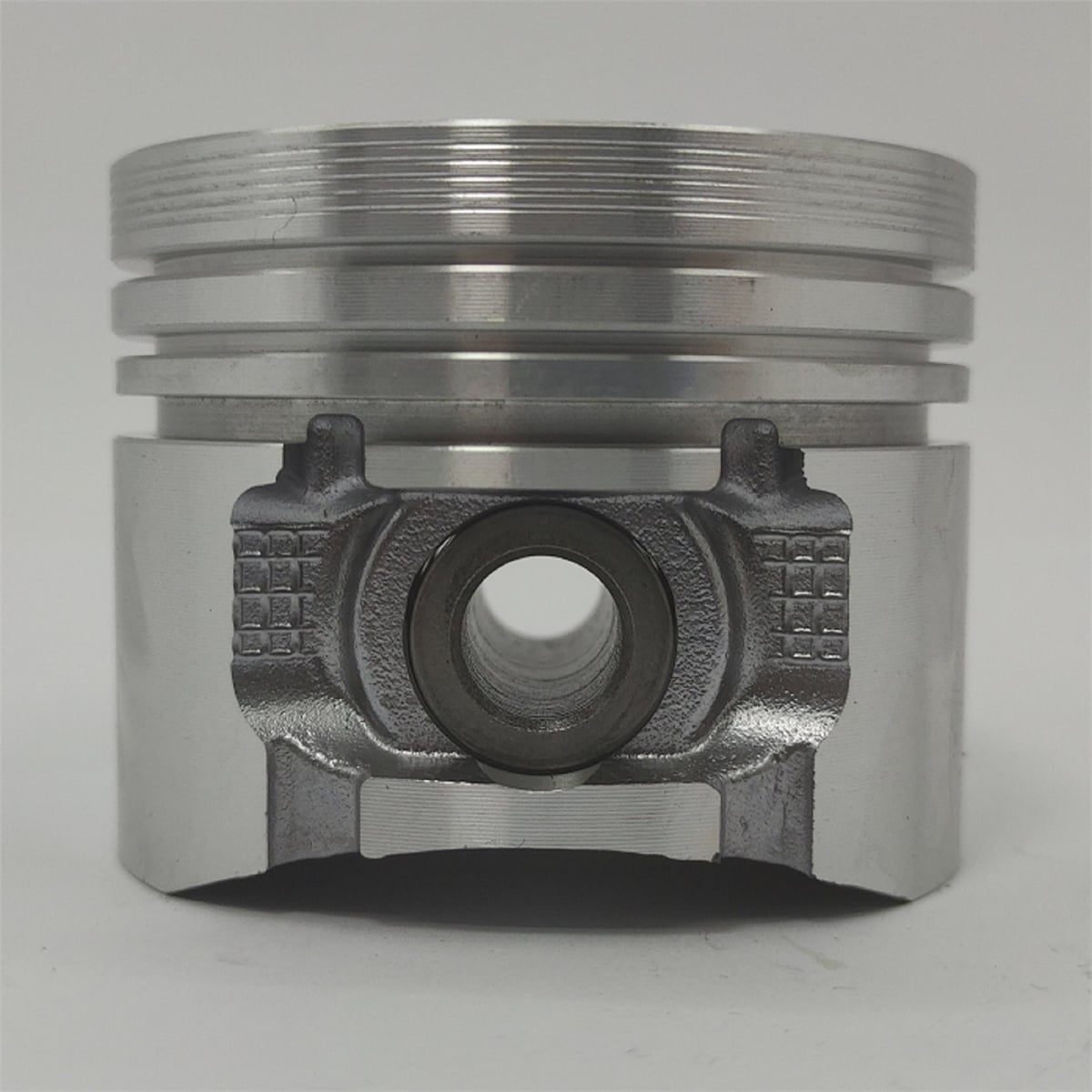 PISTON (0.50) : HATZ / 1B20 / REFERENCE NUMBER: 013 481 30 (0.50)