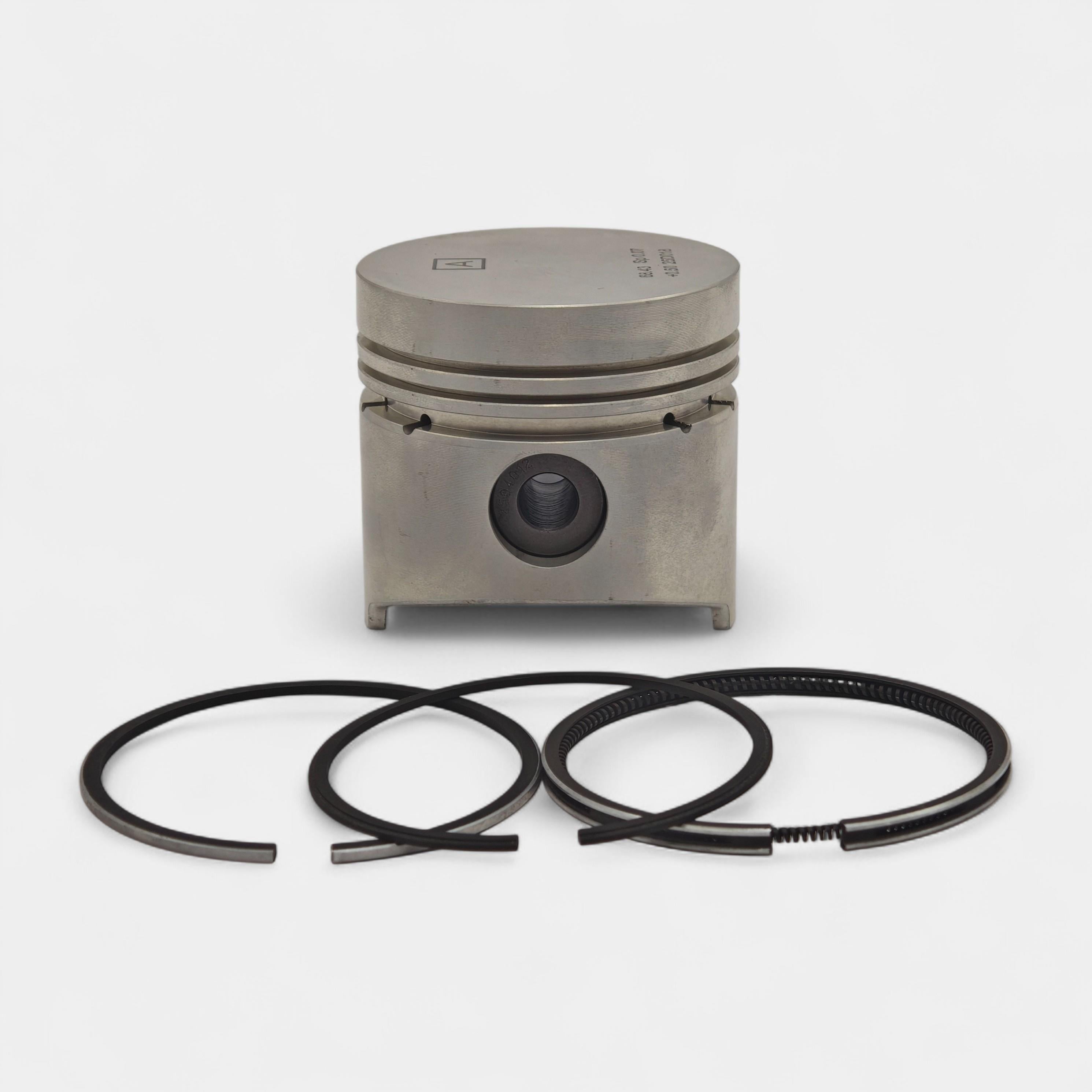 PISTON + PISTON RING SET (0.50 - 68.50): KUBOTA / Z500 / D750 / REFERENCE NUMBER: 15261-21910-S