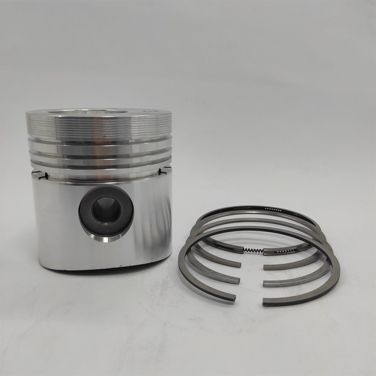 PİSTON + SEGMAN SETİ (STD - 105.00): VM / SUN 2105 / SUN 3105 / SUN 4105 / SUN 6105