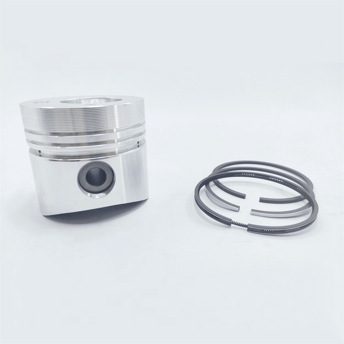 PISTON + PISTON RING SET (STD - DIAMETER: 95.00 mm) :  RUGGERINI / RD 290