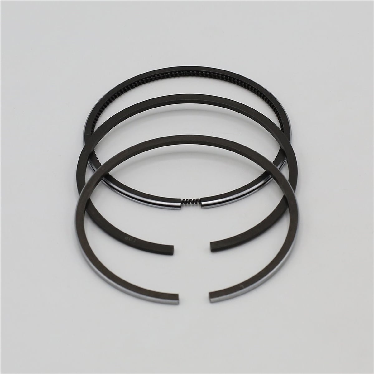 PISTON RING SET (0.50 - DIAMETER: 72.50 mm) : LOMBARDINI / LDW 502 / LDW 602 / LDW 903 / LDW 1204 / REFERENCE NUMBER: 8211 142