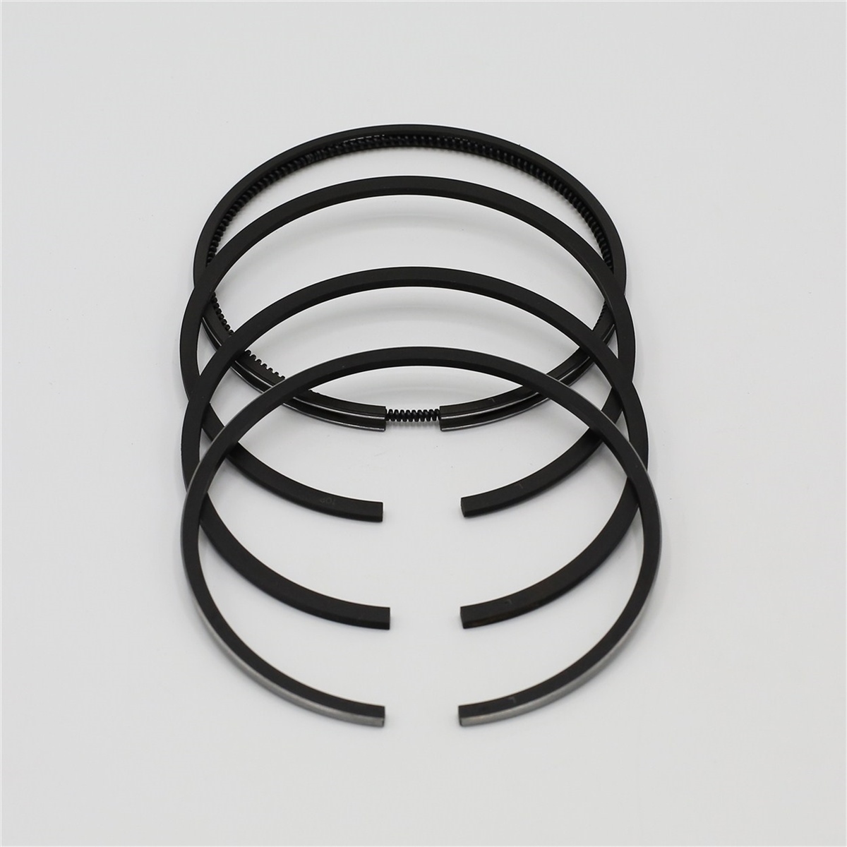 PISTON RING SET (0.50 - DIAMETER: 90.50 mm) : LOMBARDINI / LDA 710 / LDA 904 / 7LD 600 / 8LD 600-2 / REFERENCE NUMBER: 8210 084