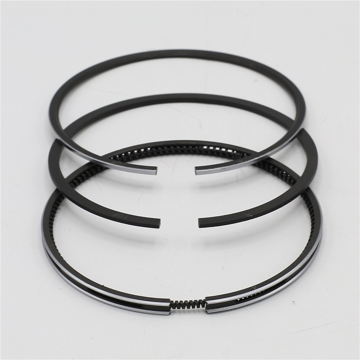 PISTON RING SET (1.00) : HATZ / E71 / E75 / ES71 / ES75 / REFERENCE NUMBER: 005 715 10