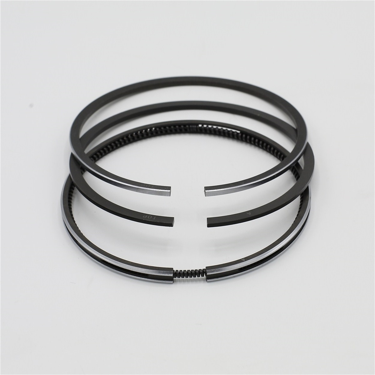 PISTON RING SET (STD - DIAMETER: 82.00 mm) : KUBOTA / D1302 / V1702 / S2600 / REFERENCE NUMBER: 19227-21050