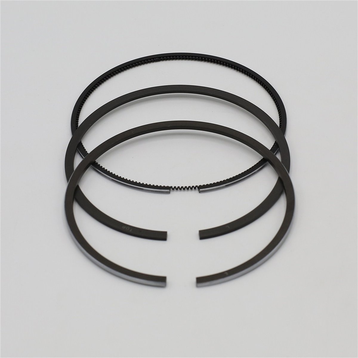 JEU DE SEGMENTS (STD - DIAMÈTRE: 82.00 mm): LOMBARDINI / 15LD 350 / 15LD 400 / RÉFÉRENCE NOMBRE: 8211 239