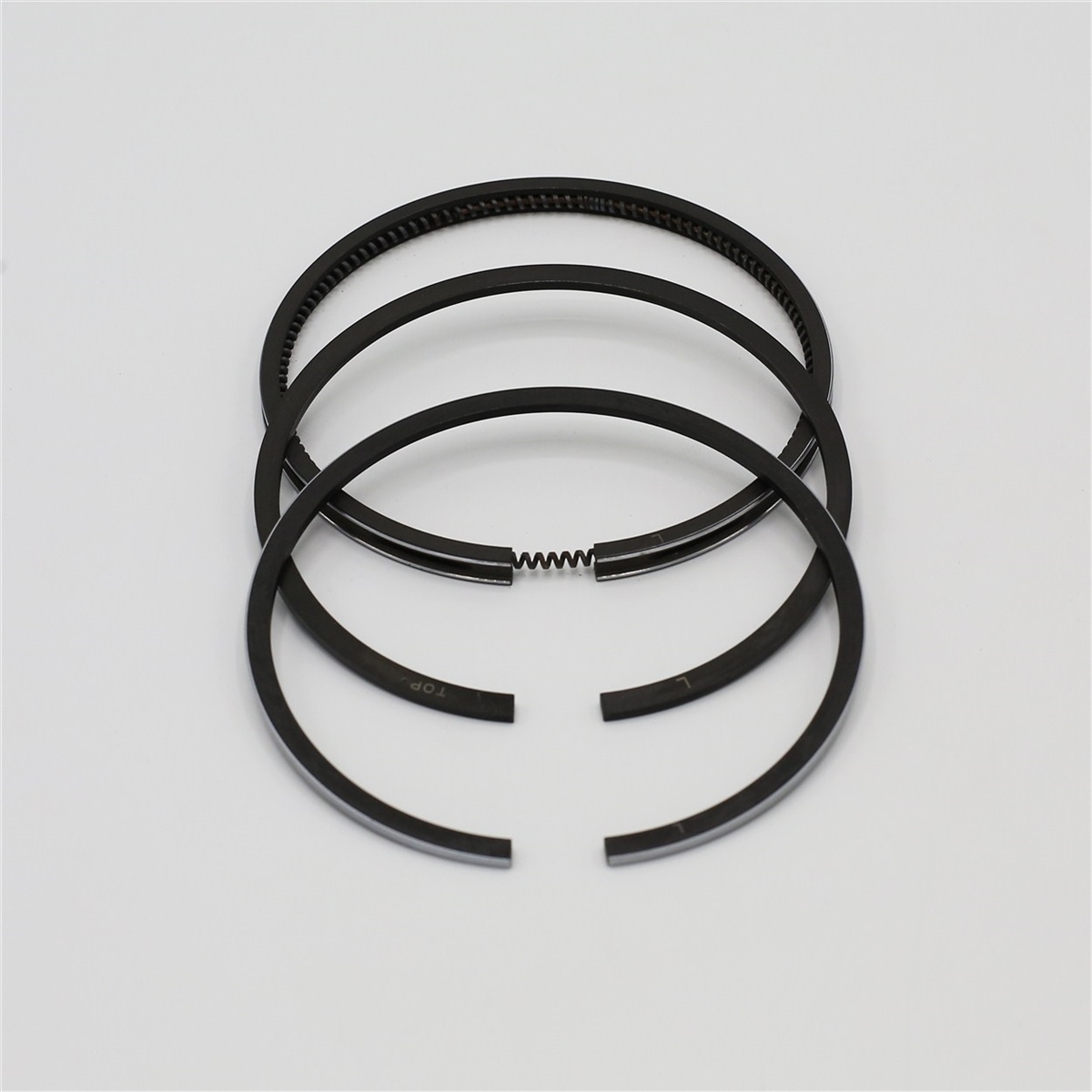 SEGMAN SETİ (STD - ÇAP: 82.00 mm): LOMBARDINI / 6LD 360 / REFERANS NO: 8211 045 (3R)