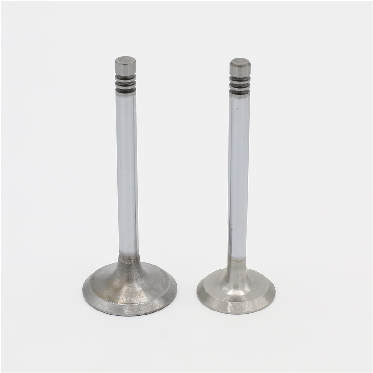 ENGINE VALVE SET (In+Ex) : LOMBARDINI / 9LD 560-2 / 9LD 625-2 / 11LD 535-3 / 11LD 625-3 / 12LD 435-2 / 12LD 475-2 -  REFERENCE NUMBER: 9652 061 + 9685 067