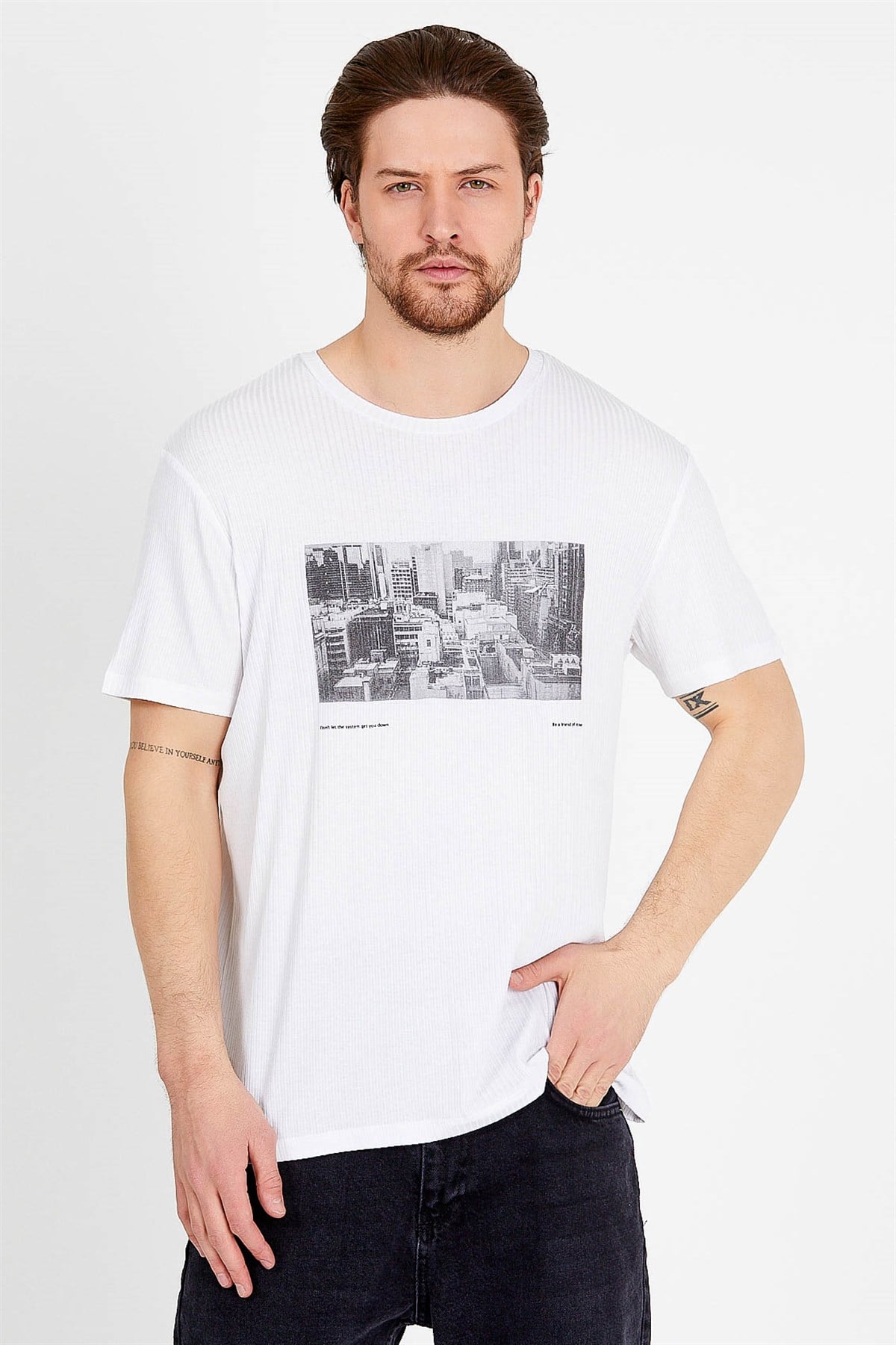 Fotoğraf Baskılı Beyaz Erkek T-shirt