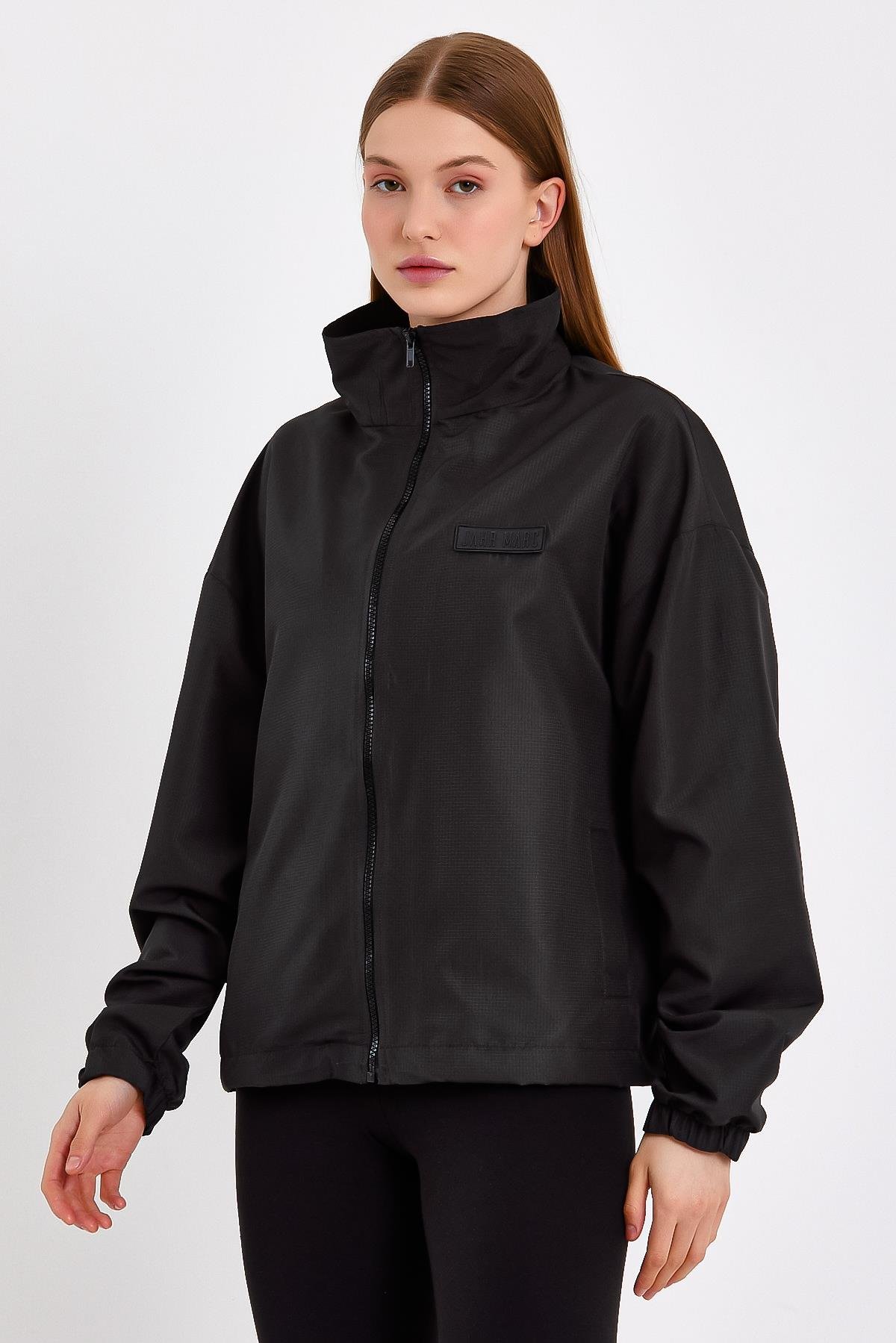 Koyu Gri Fermuarlı Kadın Yağmurluk