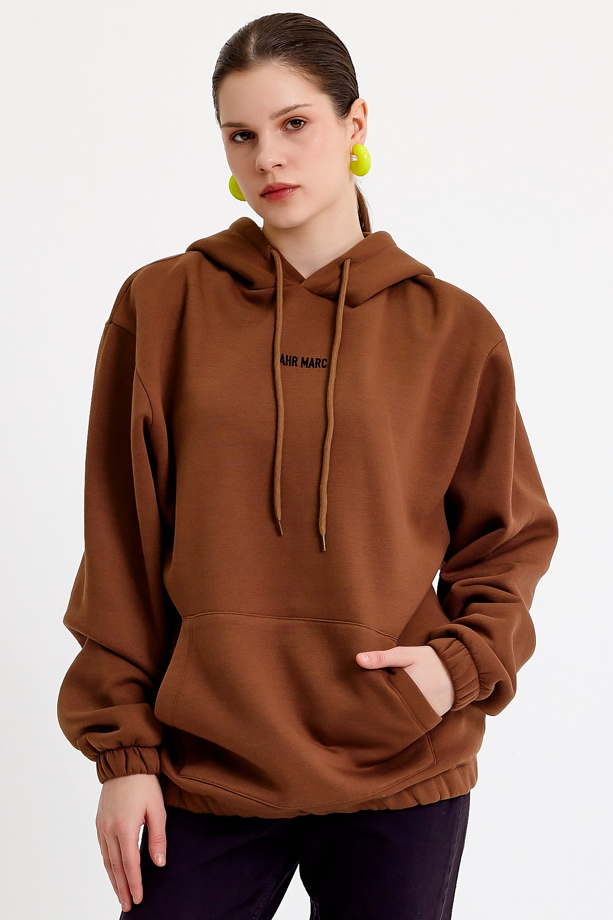 Nakışlı Kahverengi Oversize Kapüşonlu Kadın Sweatshirt