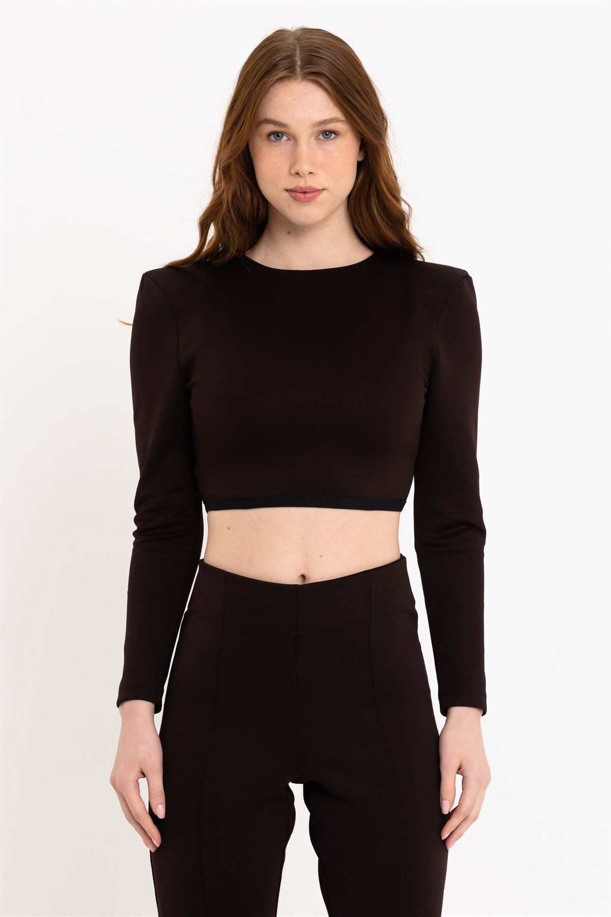 Vatkalı Crop Fit Siyah Bluz