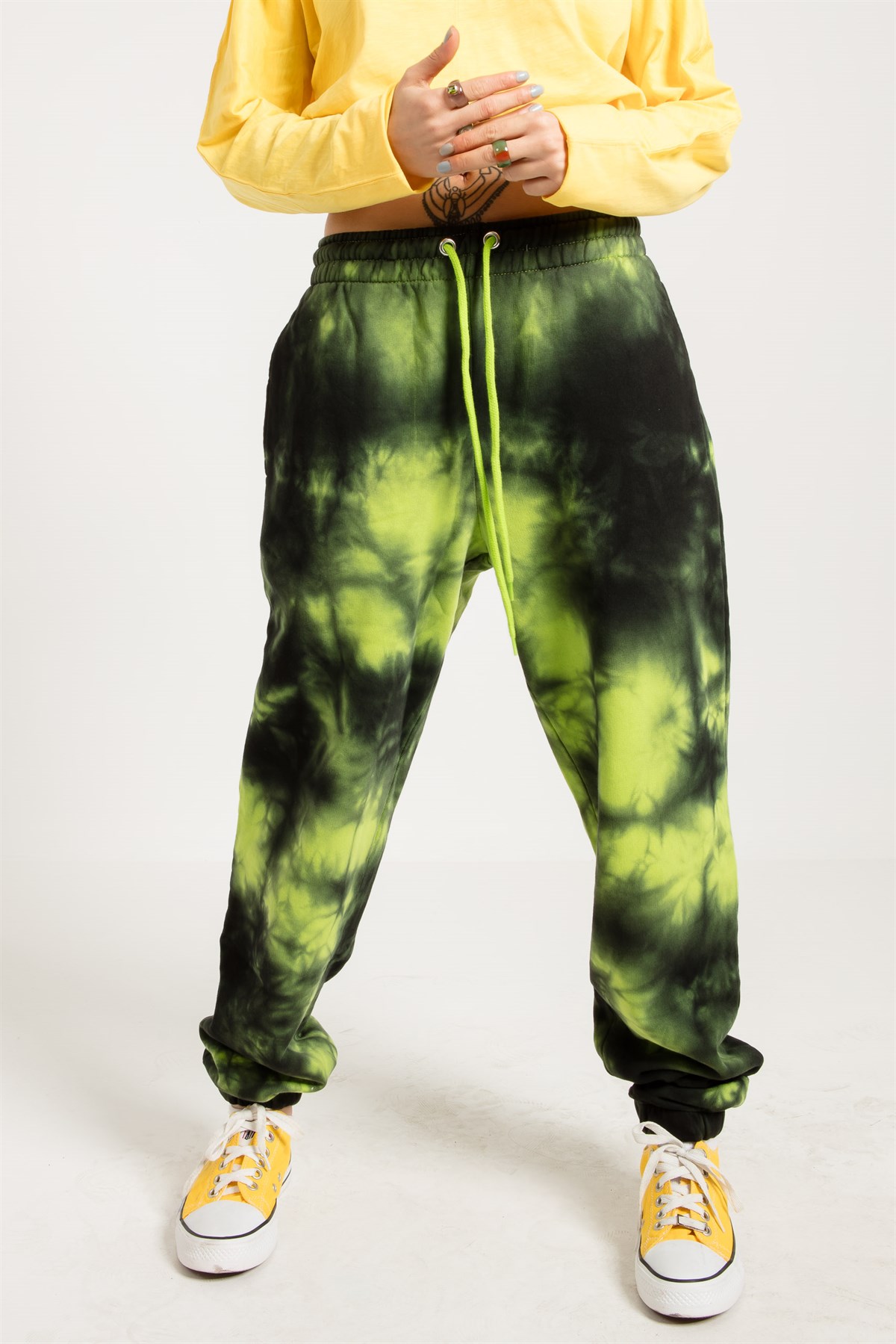 Green and black 2025 tie dye sweatpants