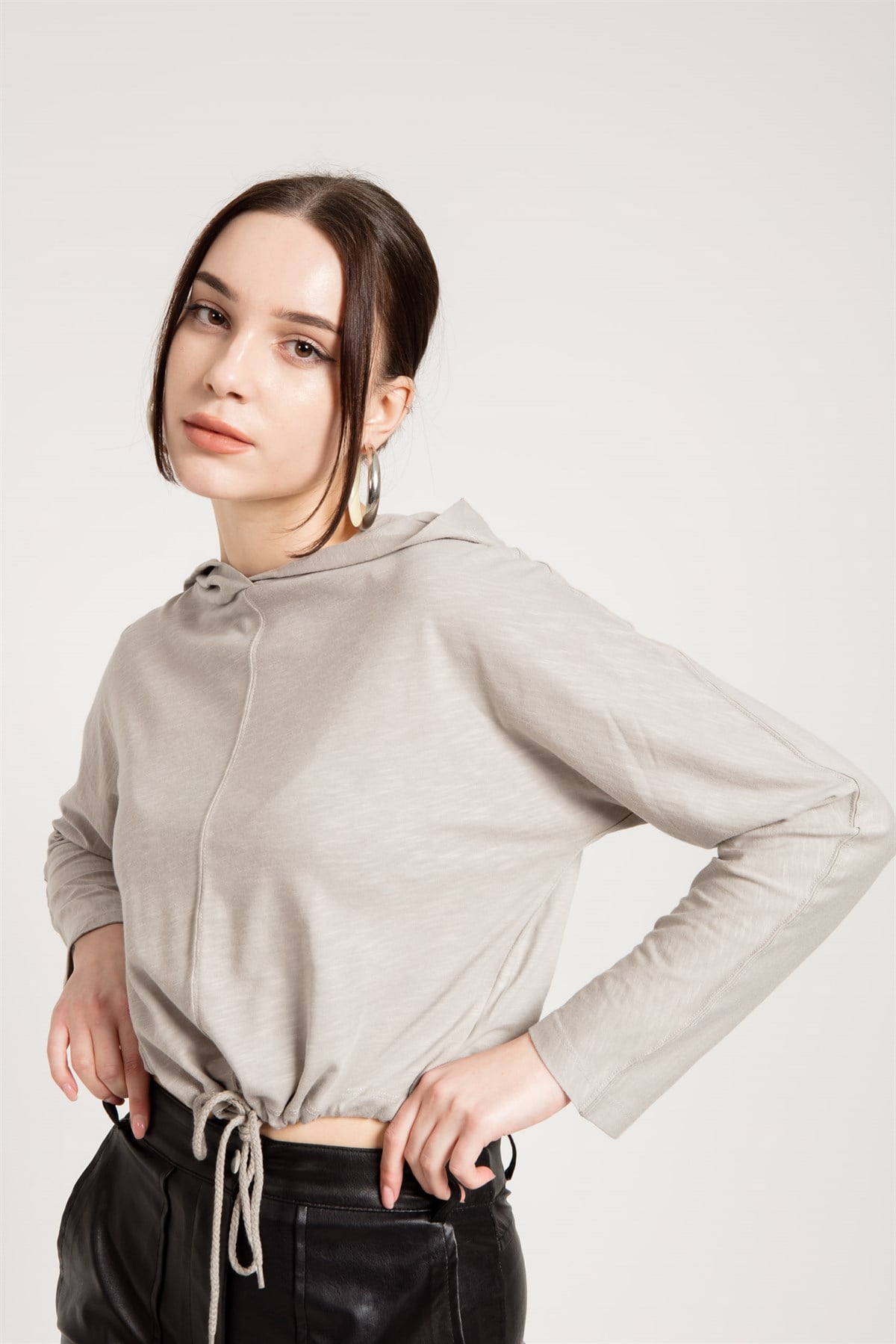Cropped Hoodie in Grey with Dropped Shoulders