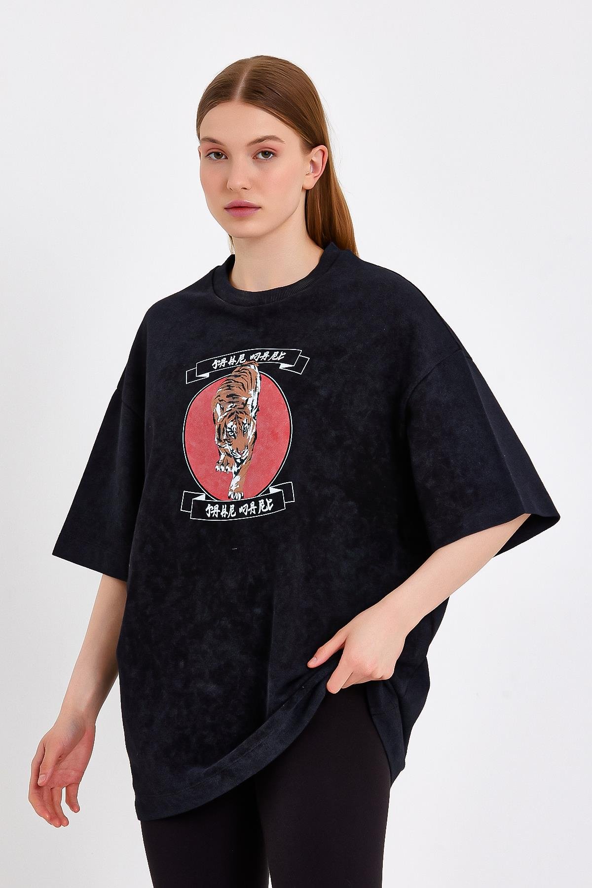 Oversize Baskılı Siyah Kadın T-shirt