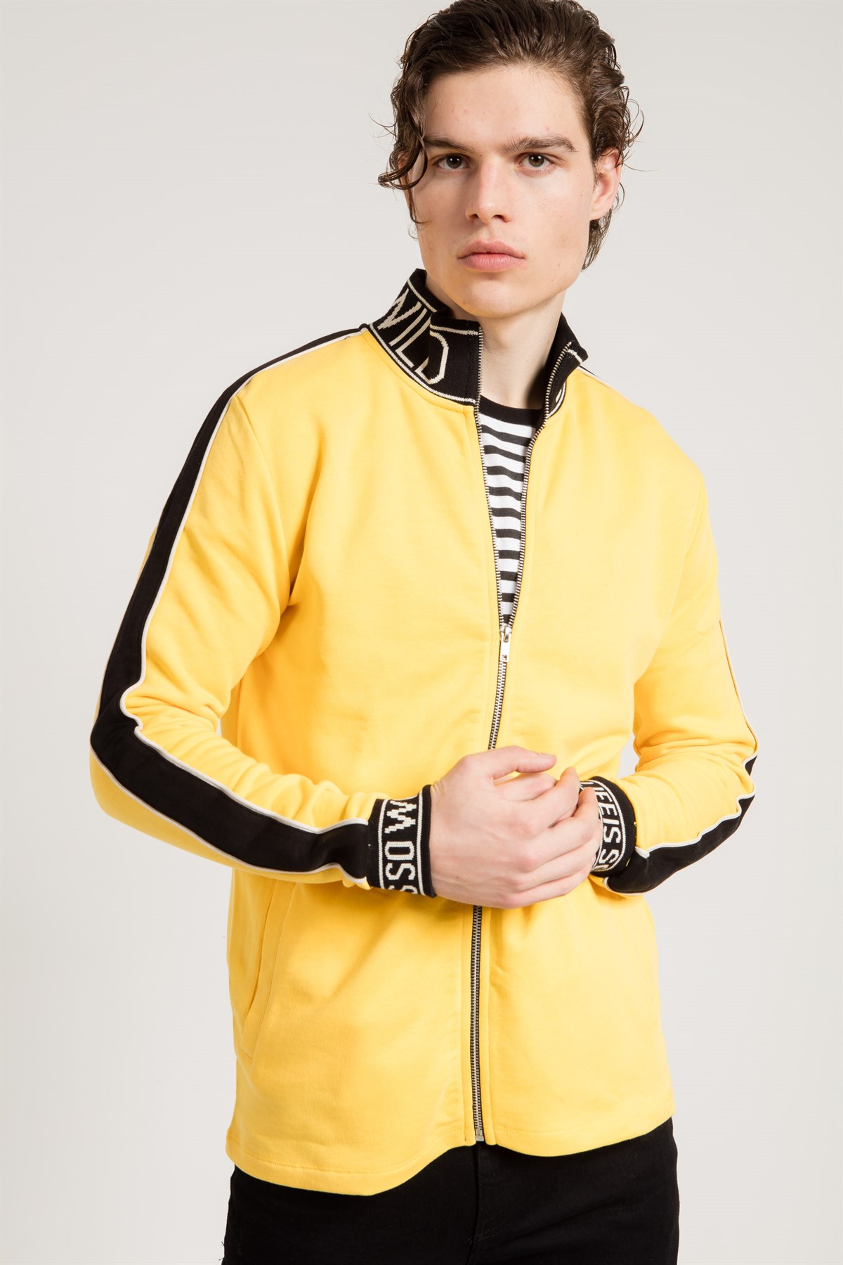 Painted Sweatshirt in Yellow with Zip Fastening
