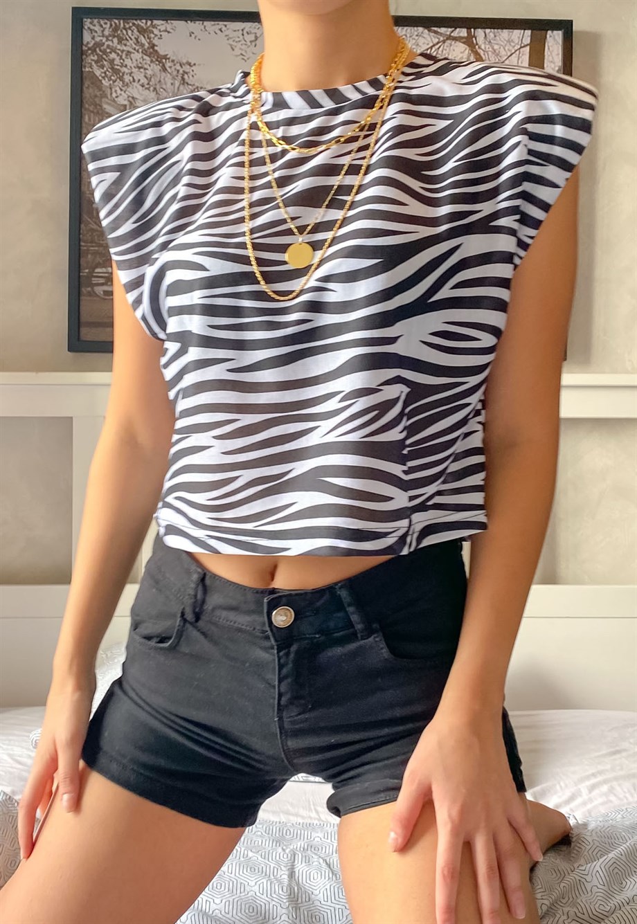Zebra Baskılı Vatkalı Crop T-shirt