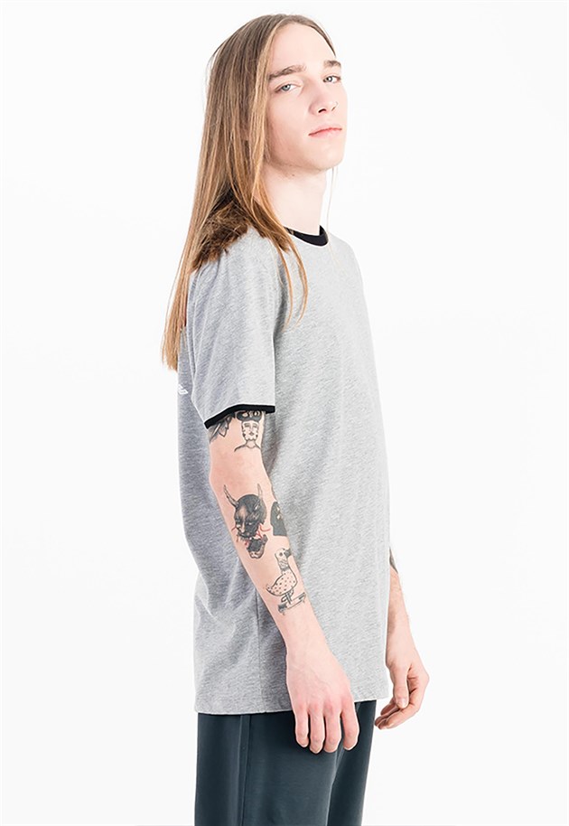 Printed Slim Fit T-shirt in Grey