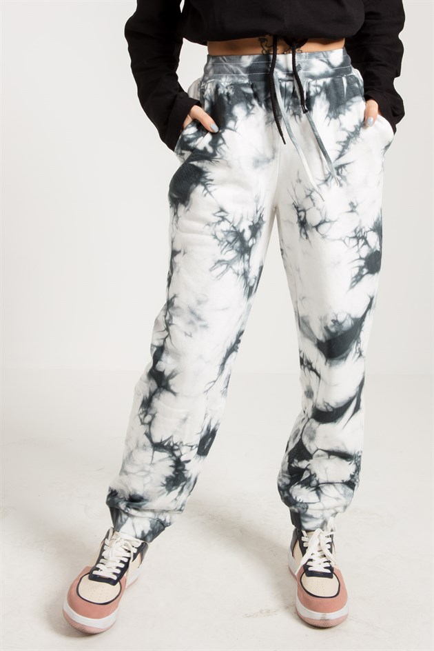 Tie Dyed Oversized Jogger in Grey