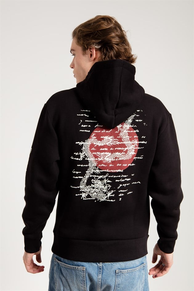 Oversized Sweatshirt in Black with Dragon Print