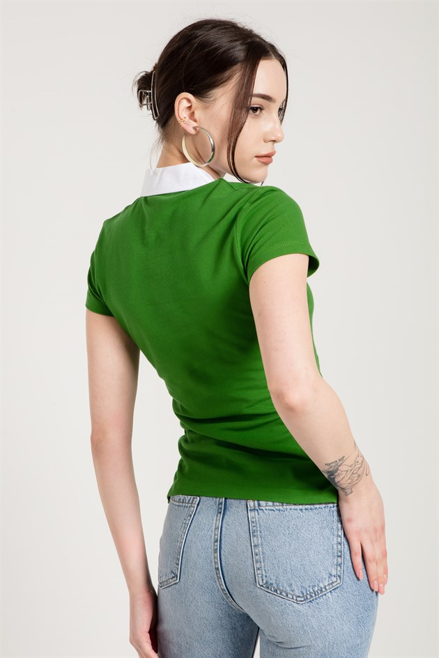 Kısa Kollu Kontrast Polo Yaka Yeşil Kadın T-shirt