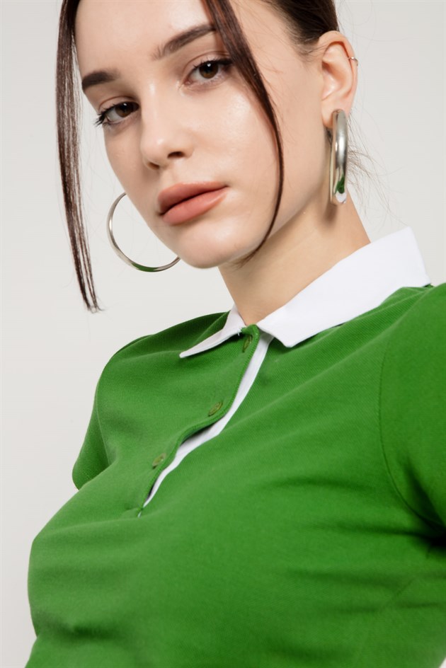 Kısa Kollu Kontrast Polo Yaka Yeşil Kadın T-shirt