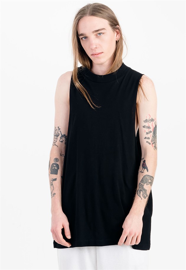 Sleeveless T-shirt with Extreme Dropped Armhole in Black