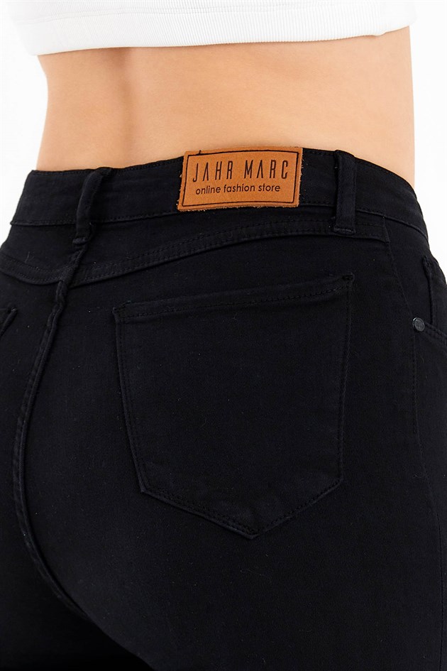 High Waisted Super Skinny Fit Jeans in Black