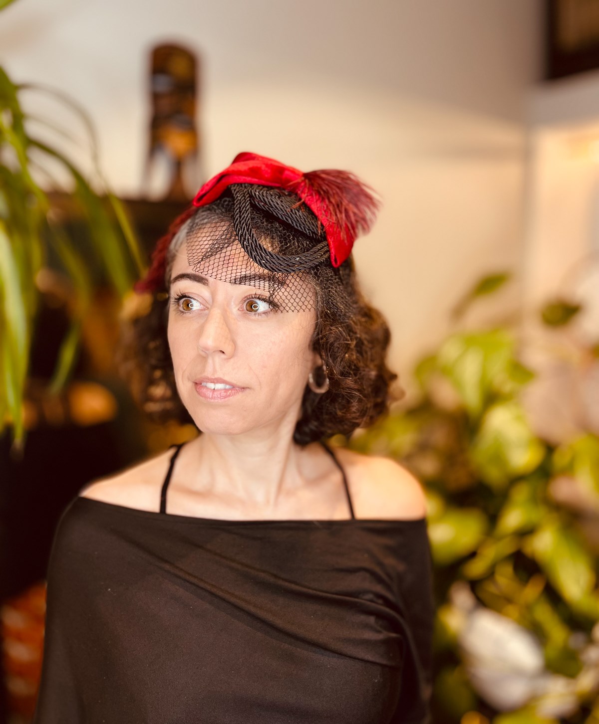 Kırmızı Kadife Taç
