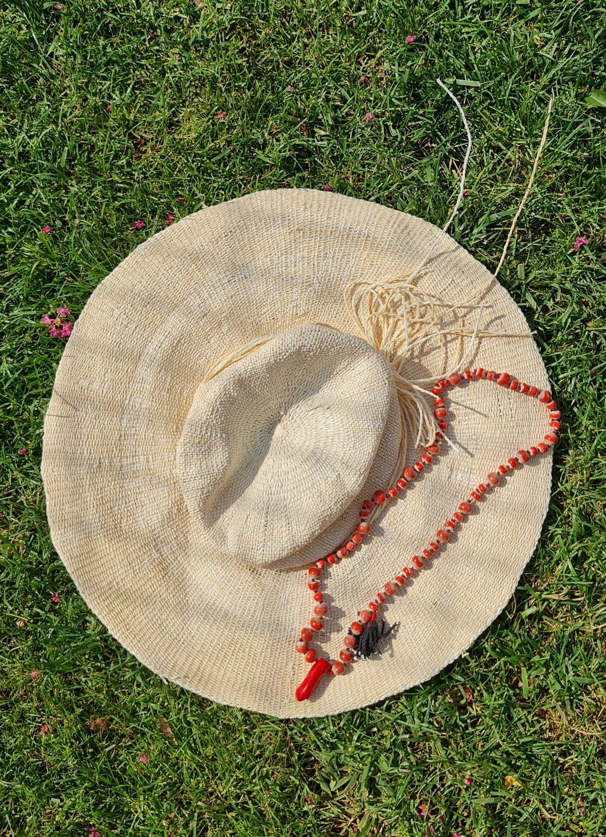 Mercan Seramik Kolye