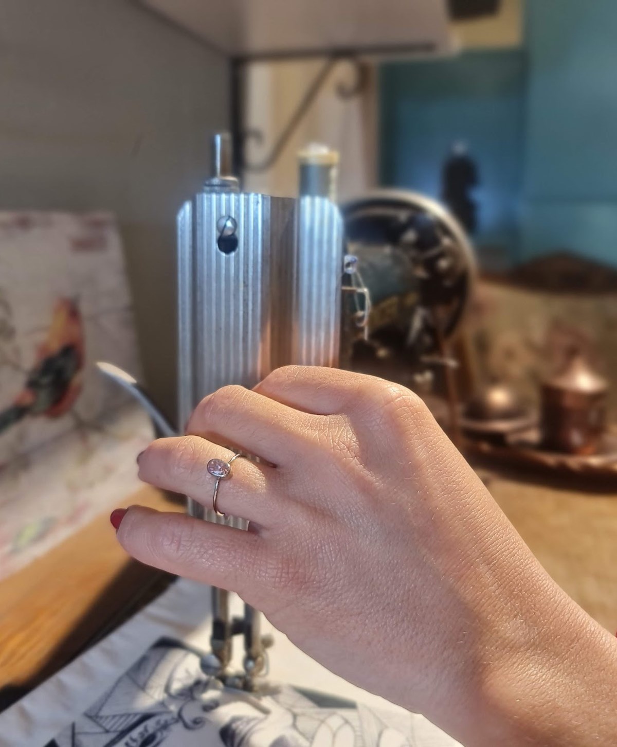 Pembe Taşlı Yüzük