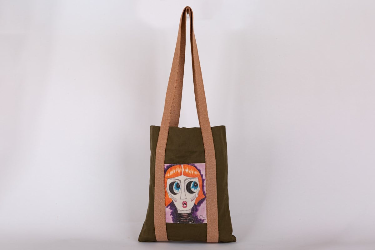 Şaşkın Emily Kanvas Çanta