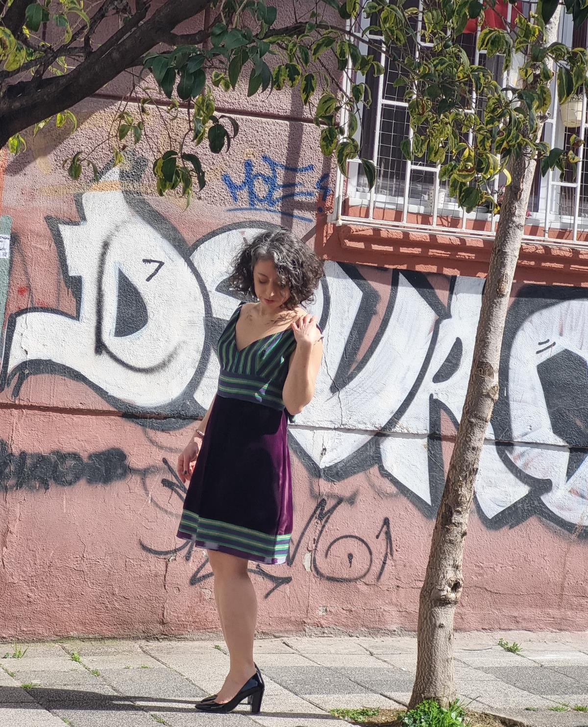 Sofia Kutnu Kadife Elbise