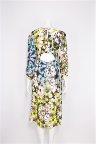 Batik Desen Dekolteli Elbise