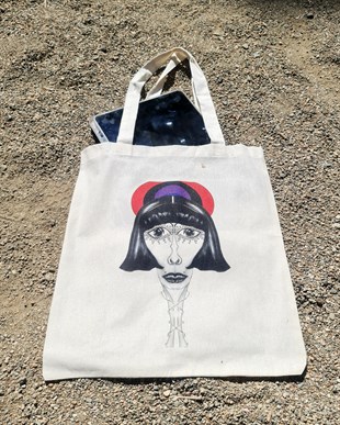 Madam Marta Bez Çanta