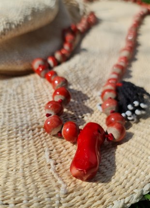 Mercan Seramik Kolye