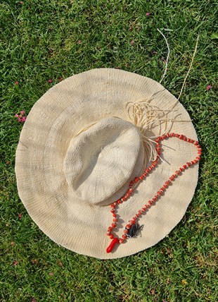 Mercan Seramik Kolye