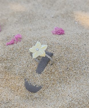 Sarı Çiçek Gümüş Yüzük