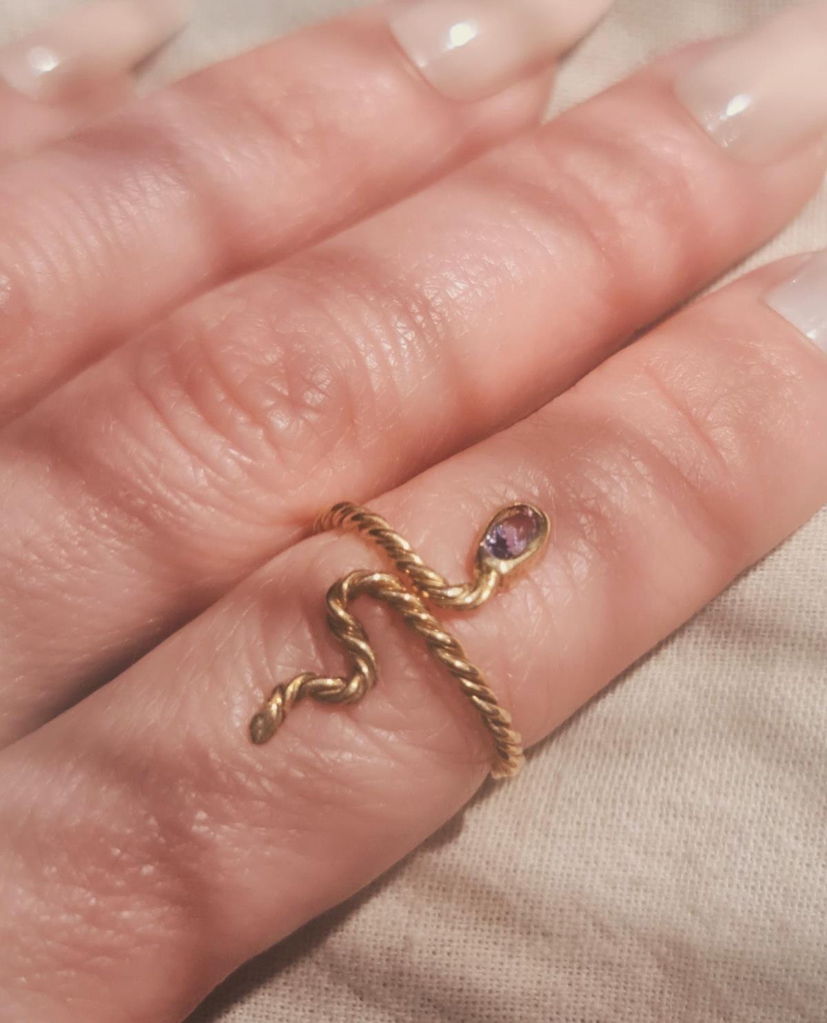 Kadüse Yılan Yüzük