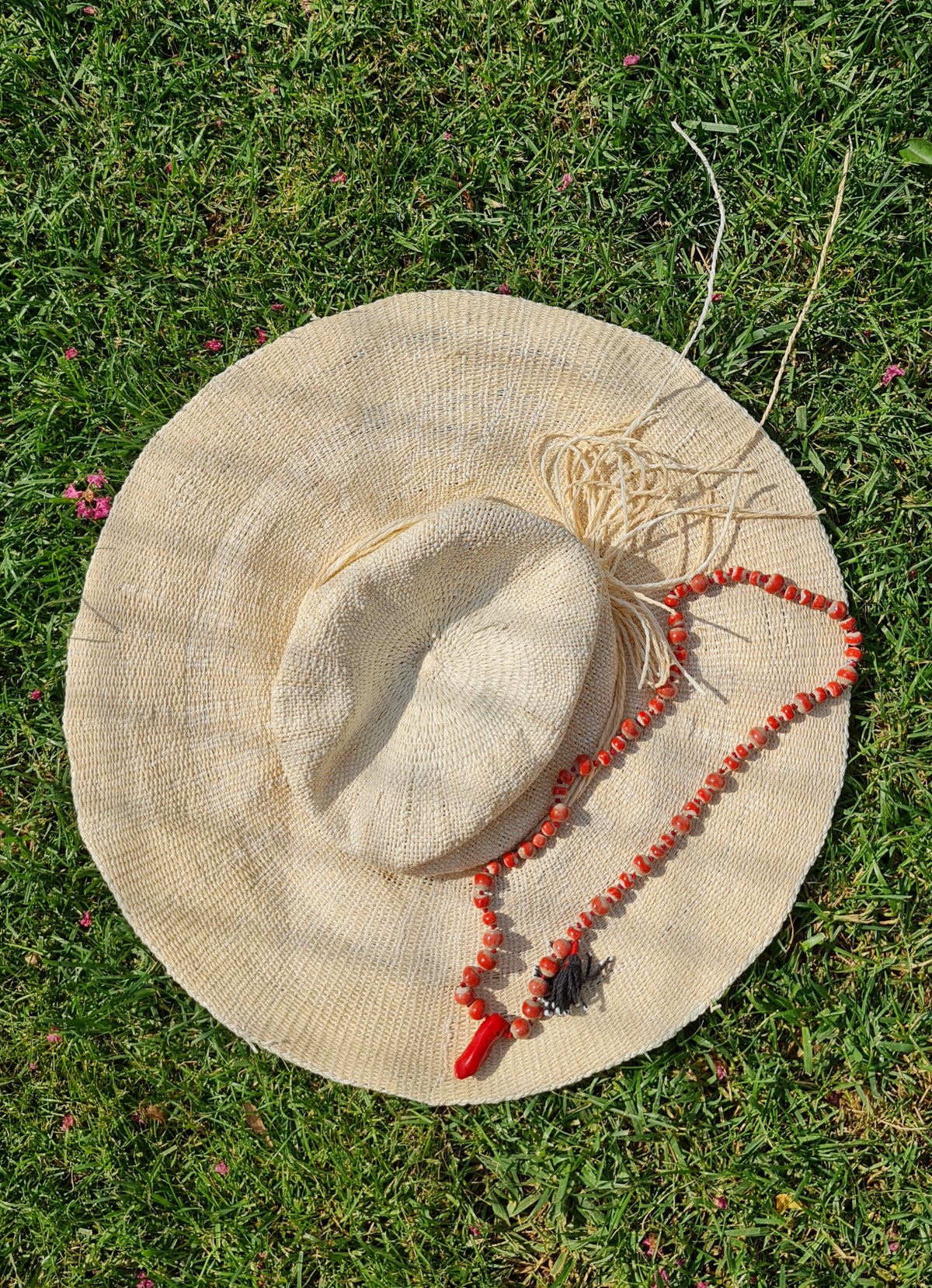 Mercan Seramik Kolye