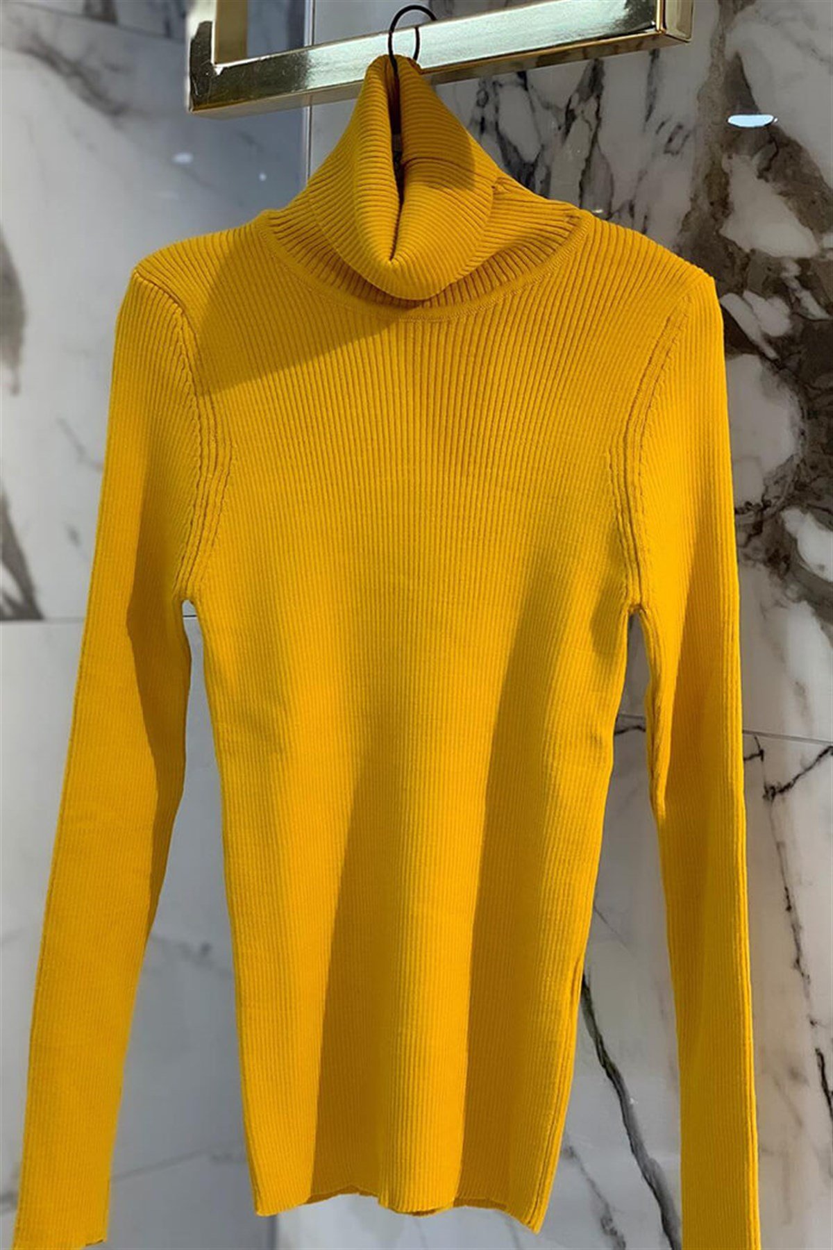 Hardal Balıkçı Yaka Triko Kazak 