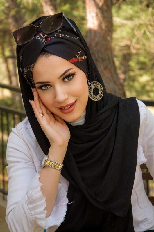 Siyah Gold Desenli Hazır Şal