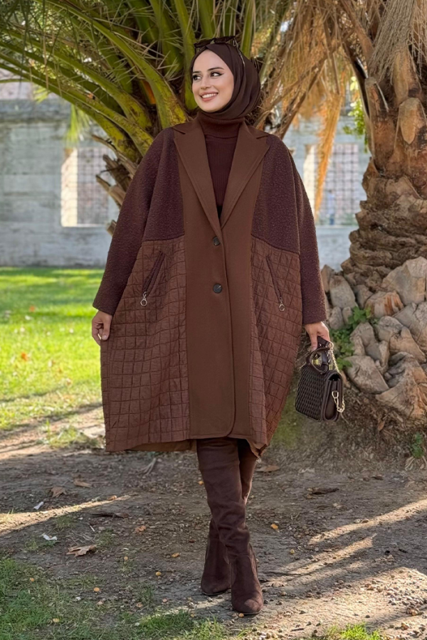 Astarlı Cepli Kapitone Kaban Kahverengi
