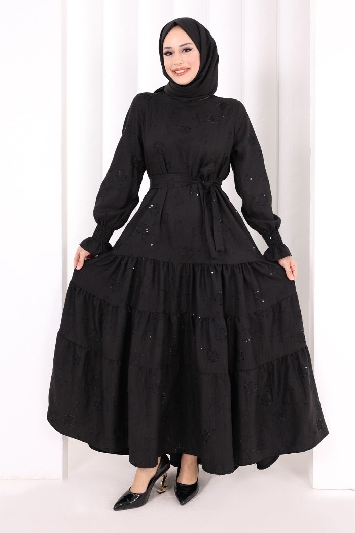 Çiçekli Nakışlı Elbise Siyah