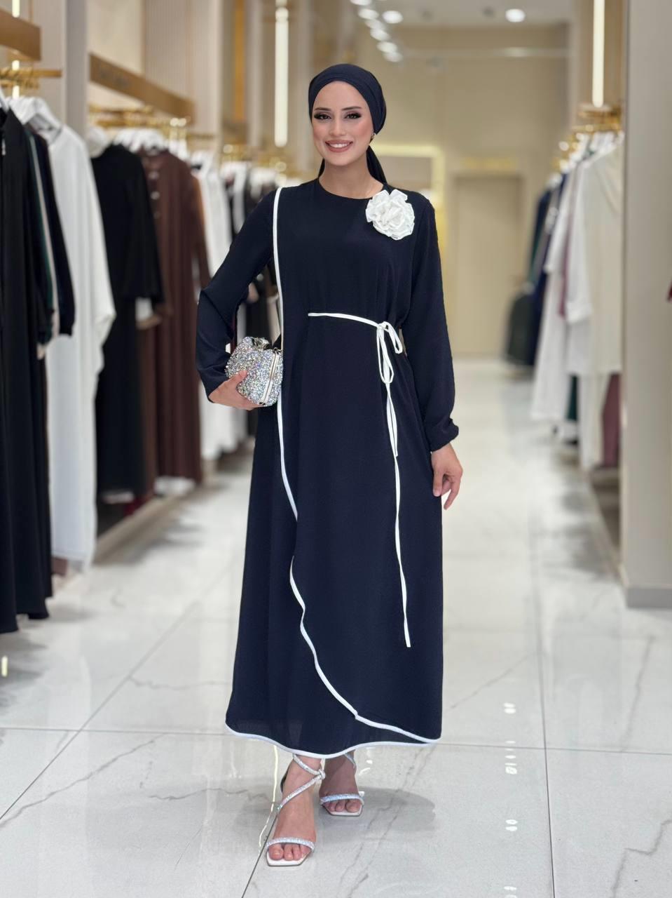 Gül Detaylı Elbise Lacivert