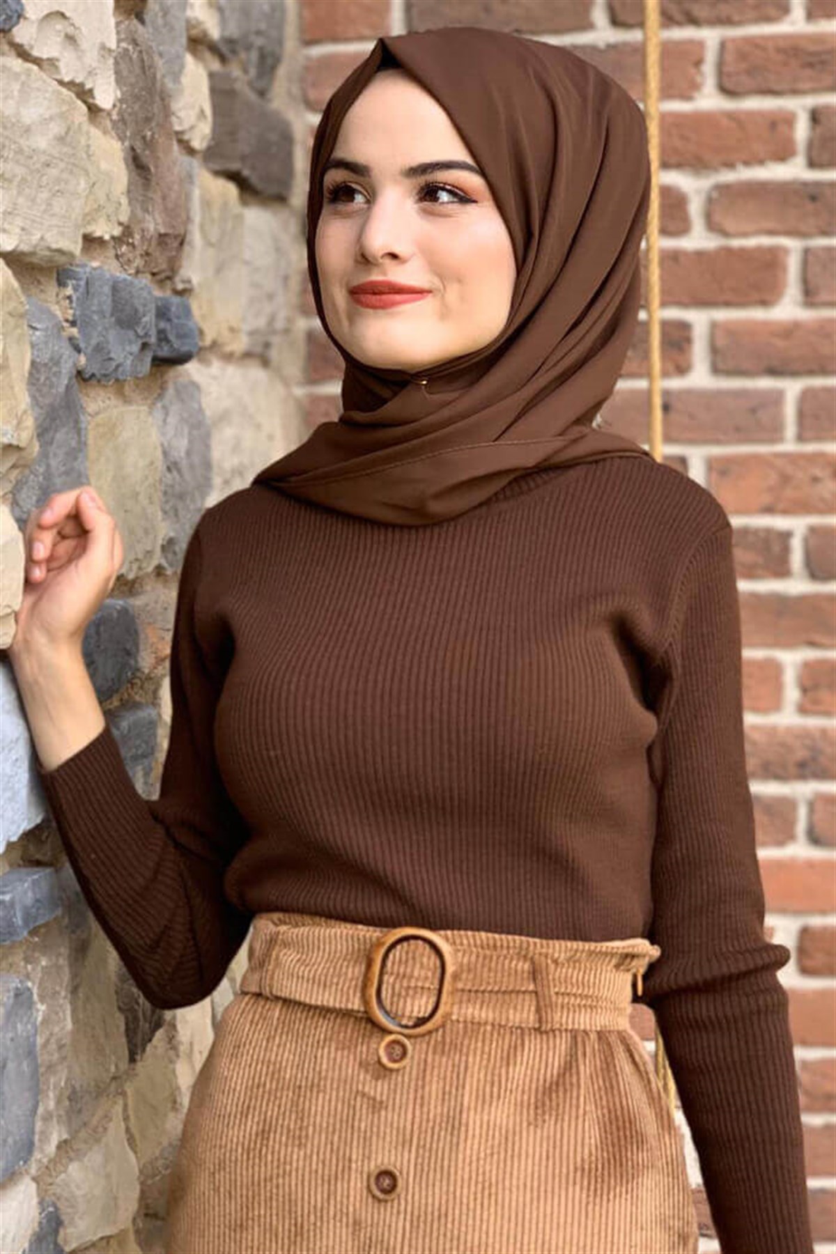 Kahverengi Balıkçı Yaka Triko Kazak 