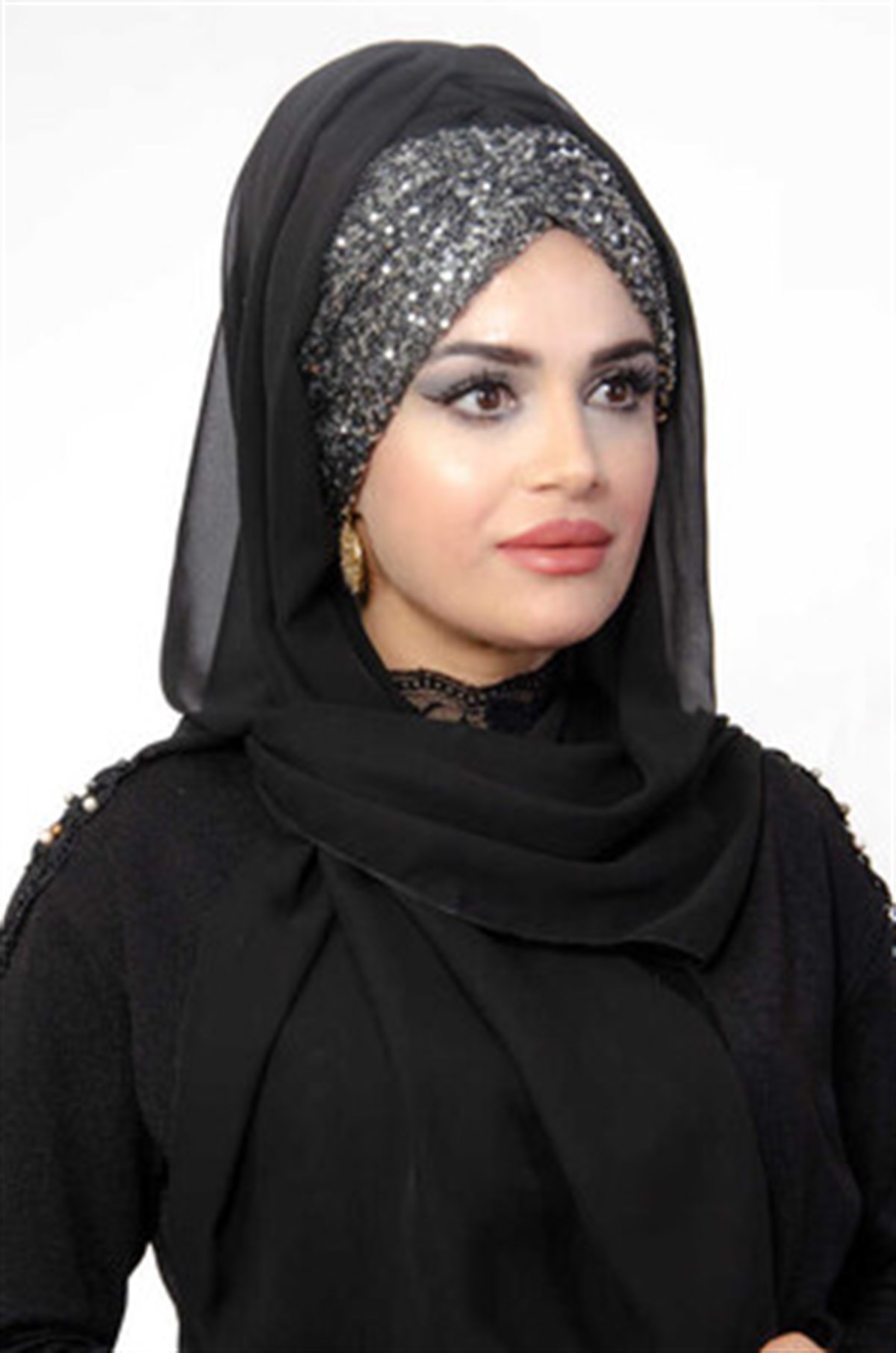 Siyah Büzgülü Hazır Abiye Şal