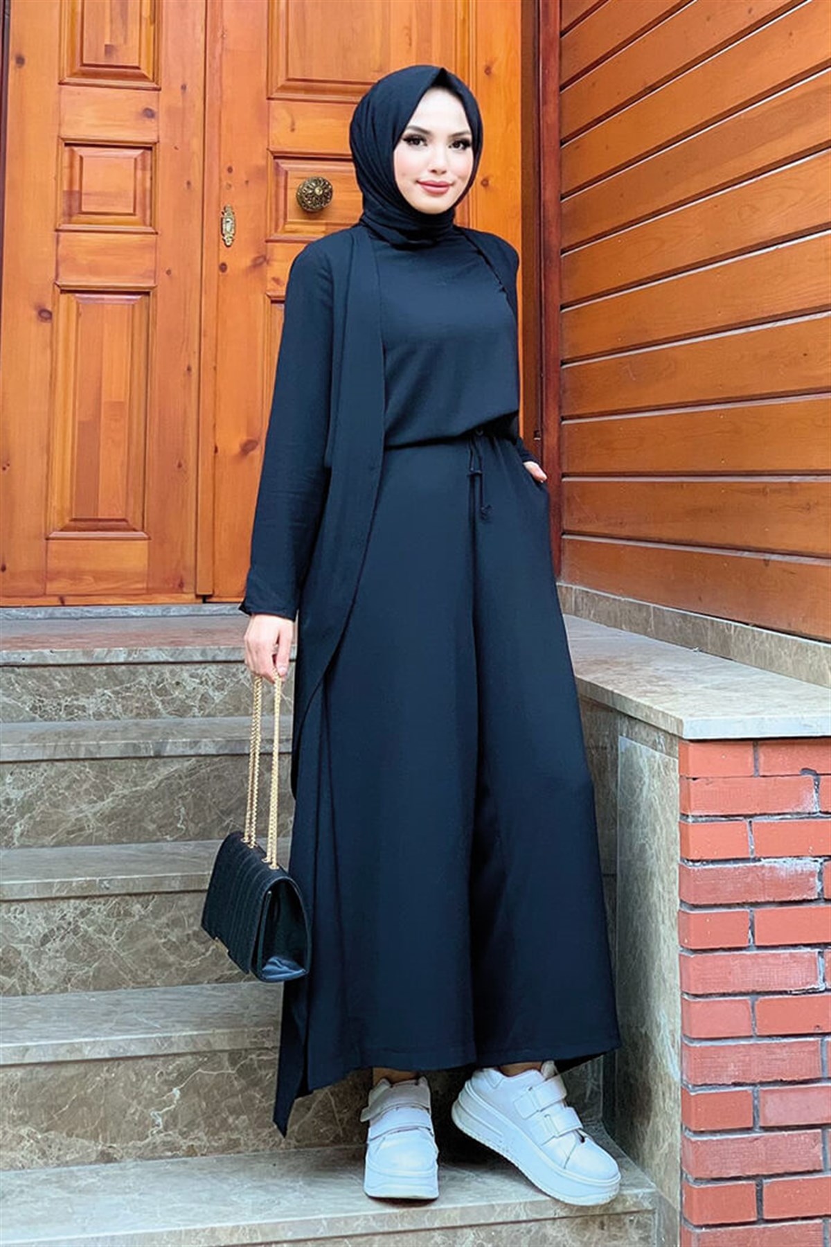Siyah Hırka Detaylı Cepli Tulum