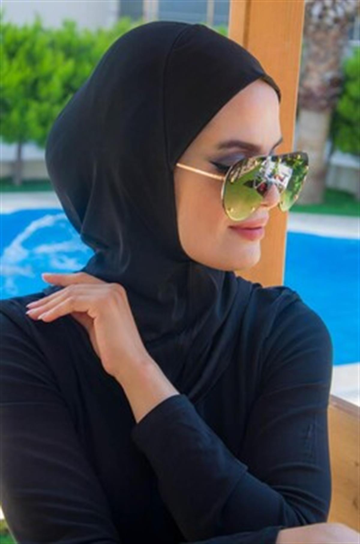 Siyah Yüzücü Bonesi